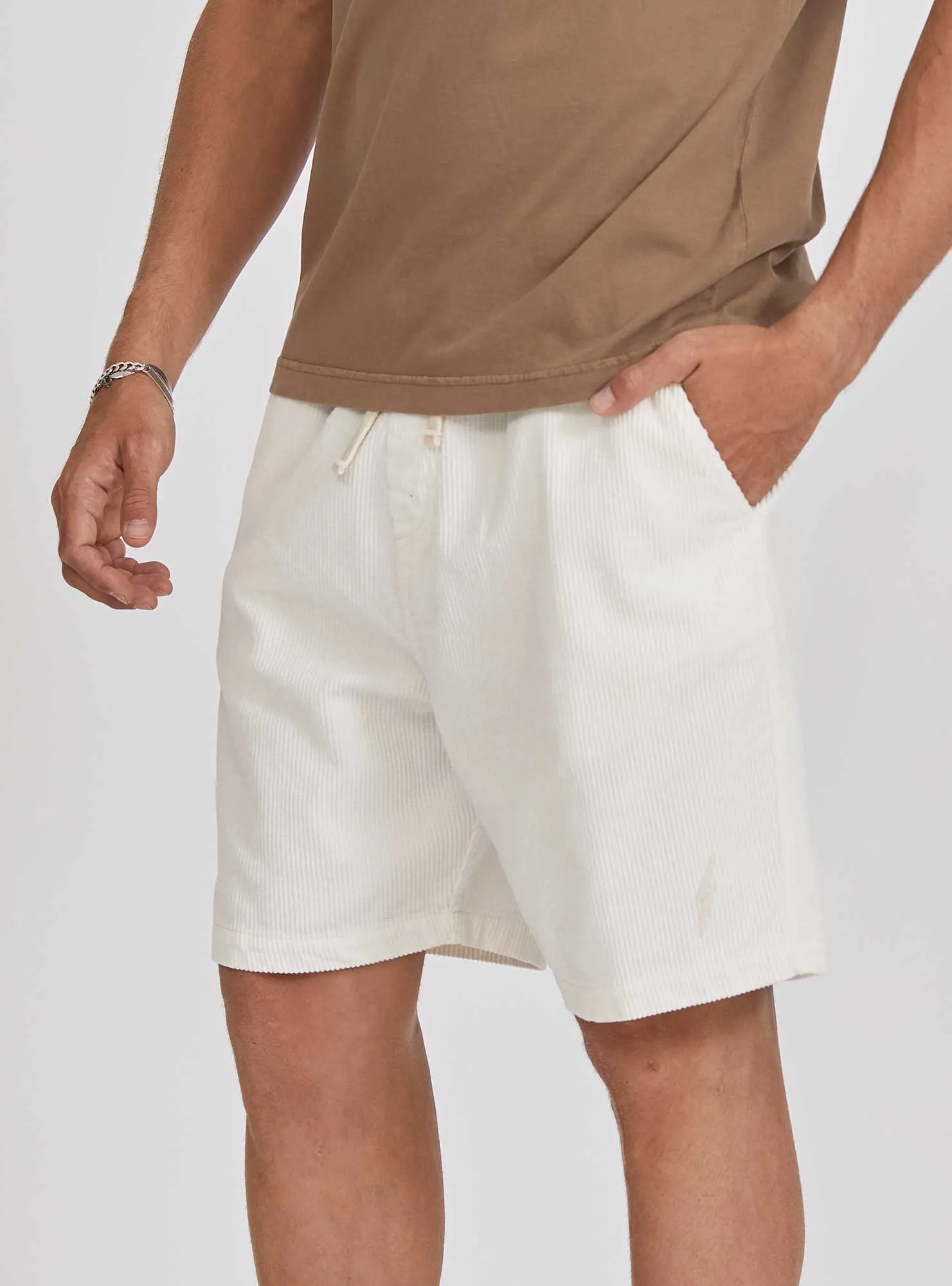 CORDUROY WALKSHORTS