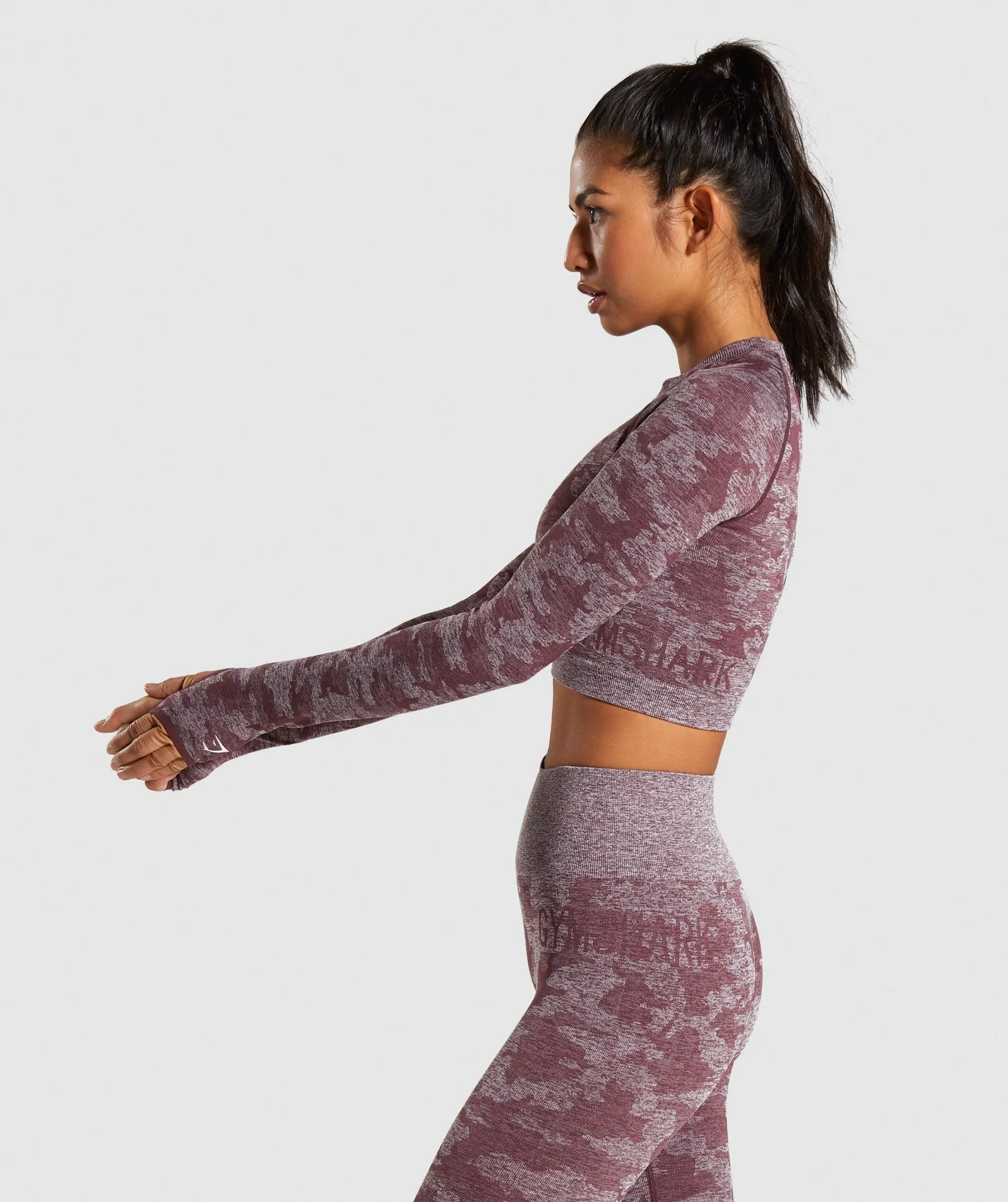 Gymshark Camo Seamless Long Sleeve Crop Top - Berry Red