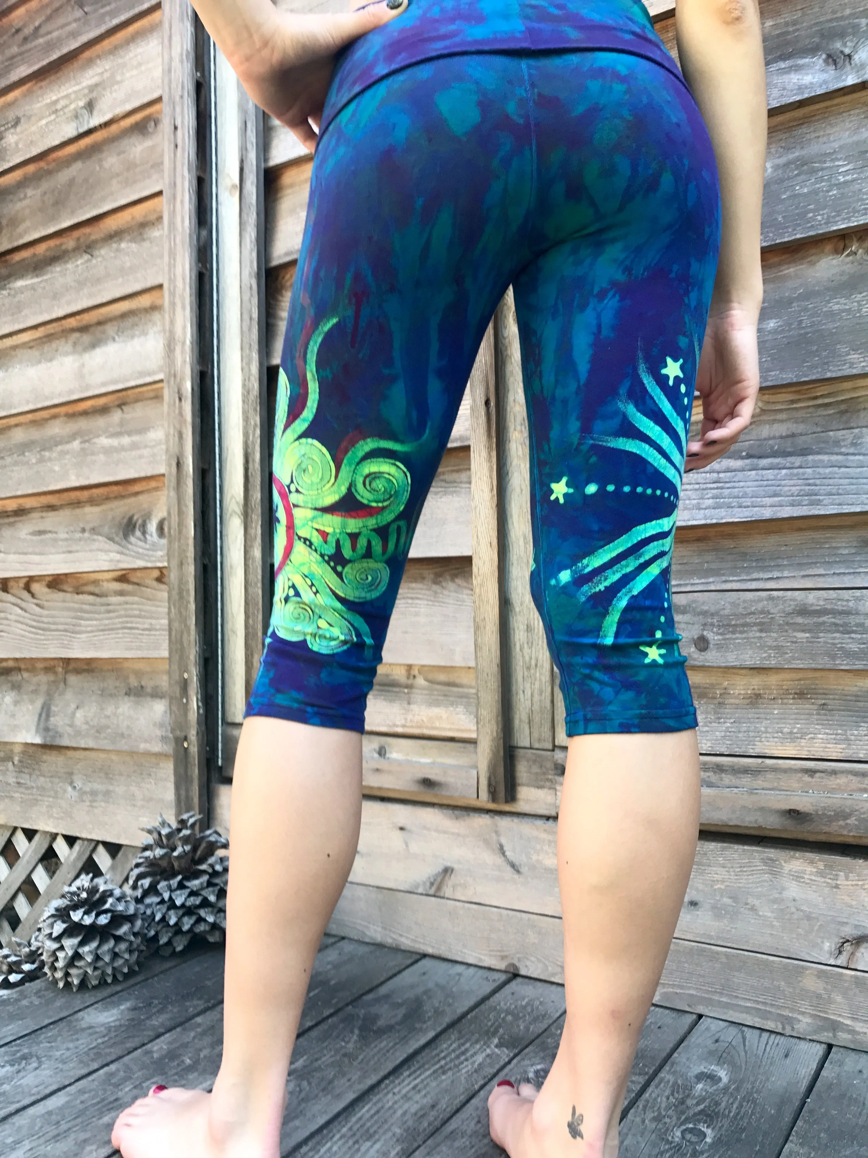 Sunrise Moon Star Batik CAPRI Pants