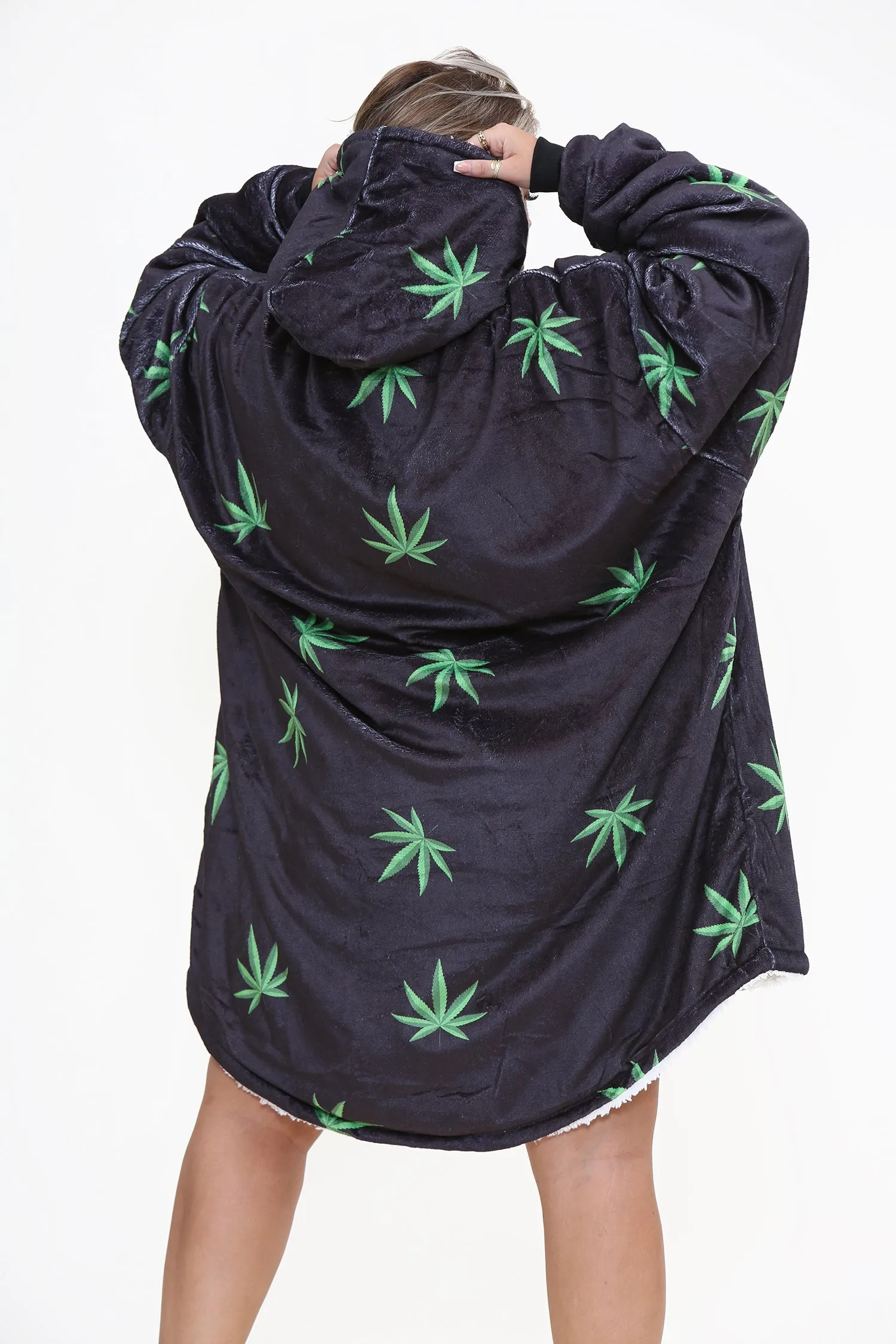 Weed Leaf Hoodie Black