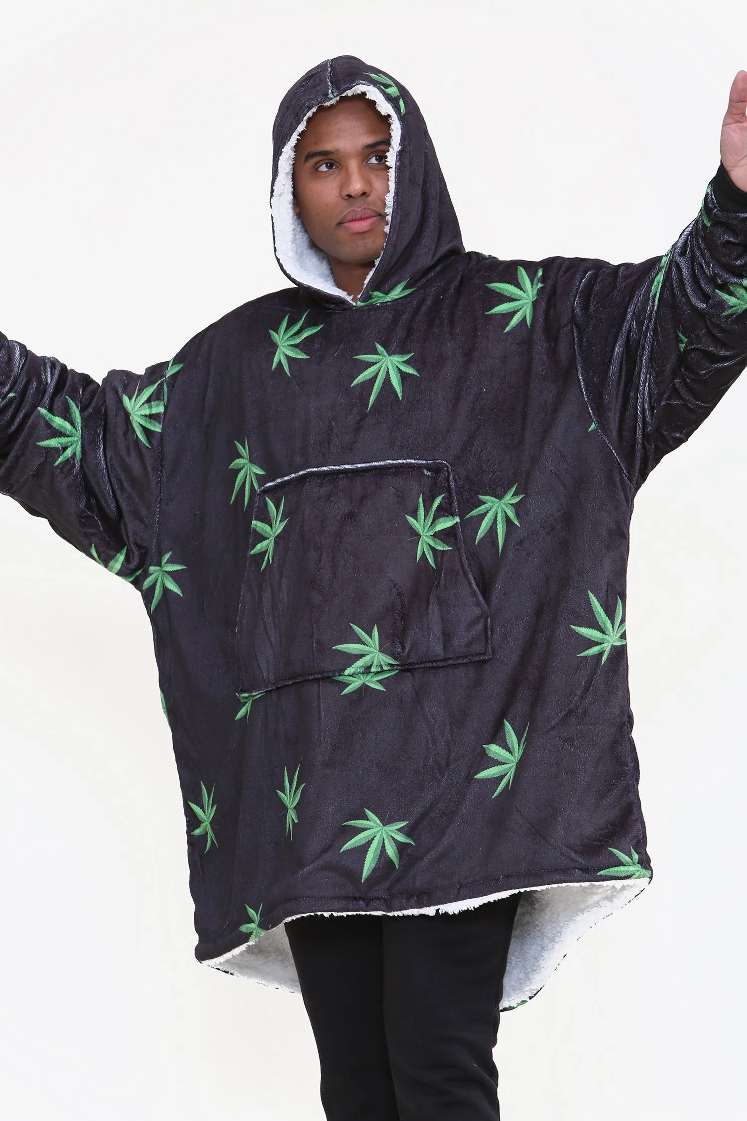 Weed Leaf Hoodie Black